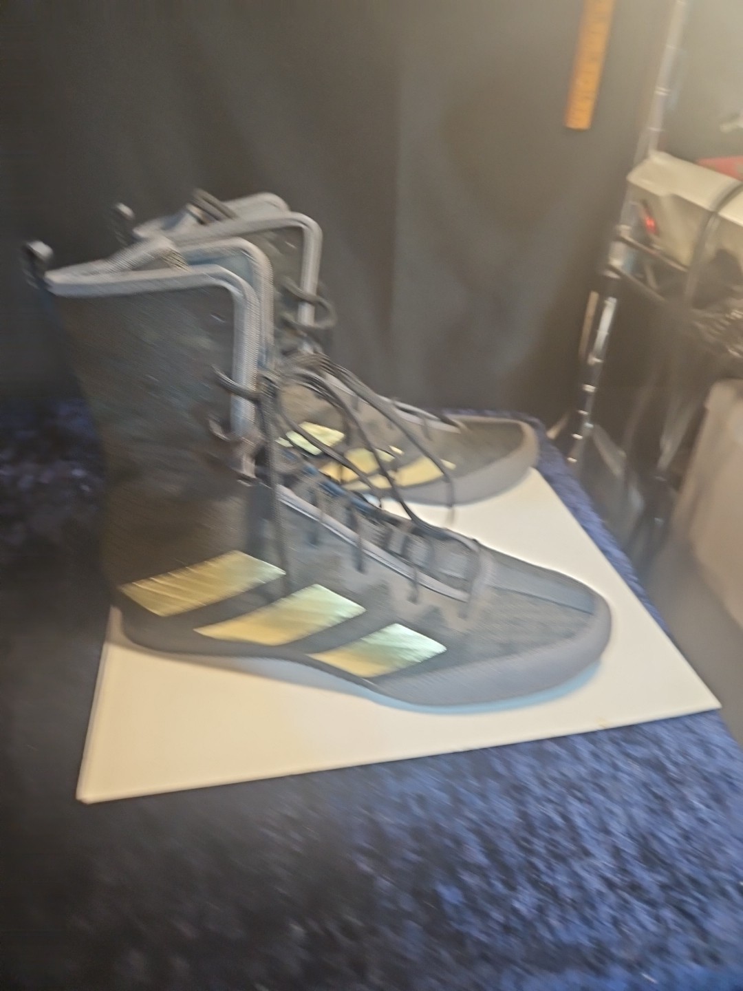 ADIDAS BOX HOG 4 BOXING BOOTS GZ6116 BOXING SHOES UNISEX KIDS SHOES SZ 6 @E