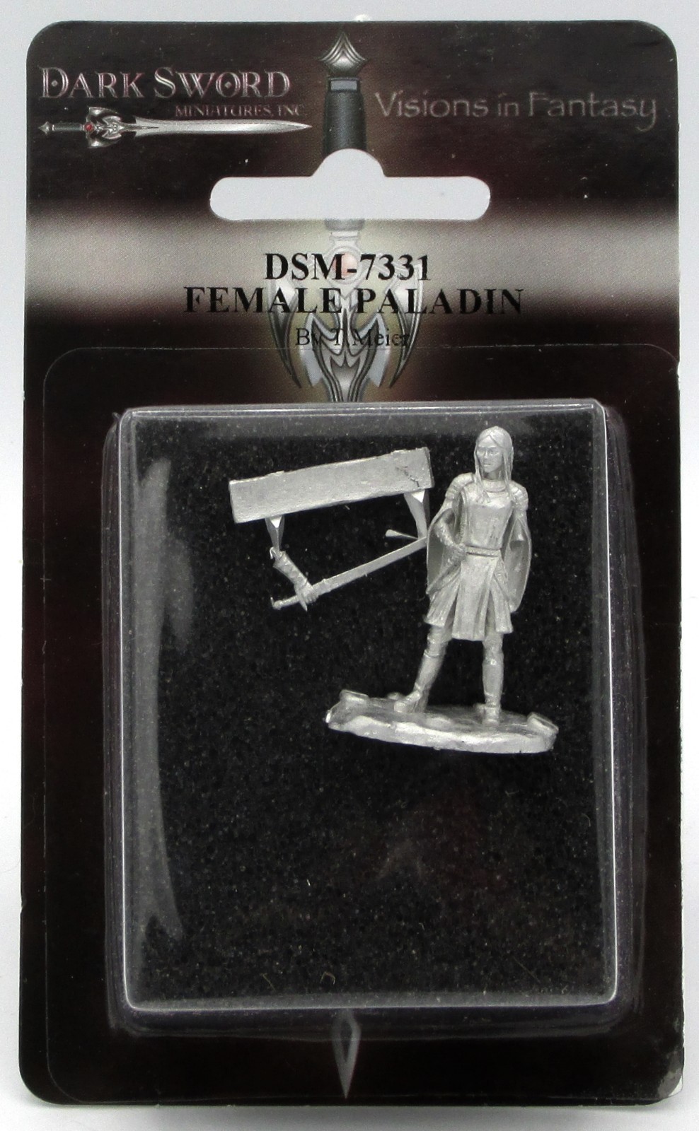 Dark Sword DSM-7331 Female Paladin (Tom Meier) Warrior-Cleric Fighter Adventurer