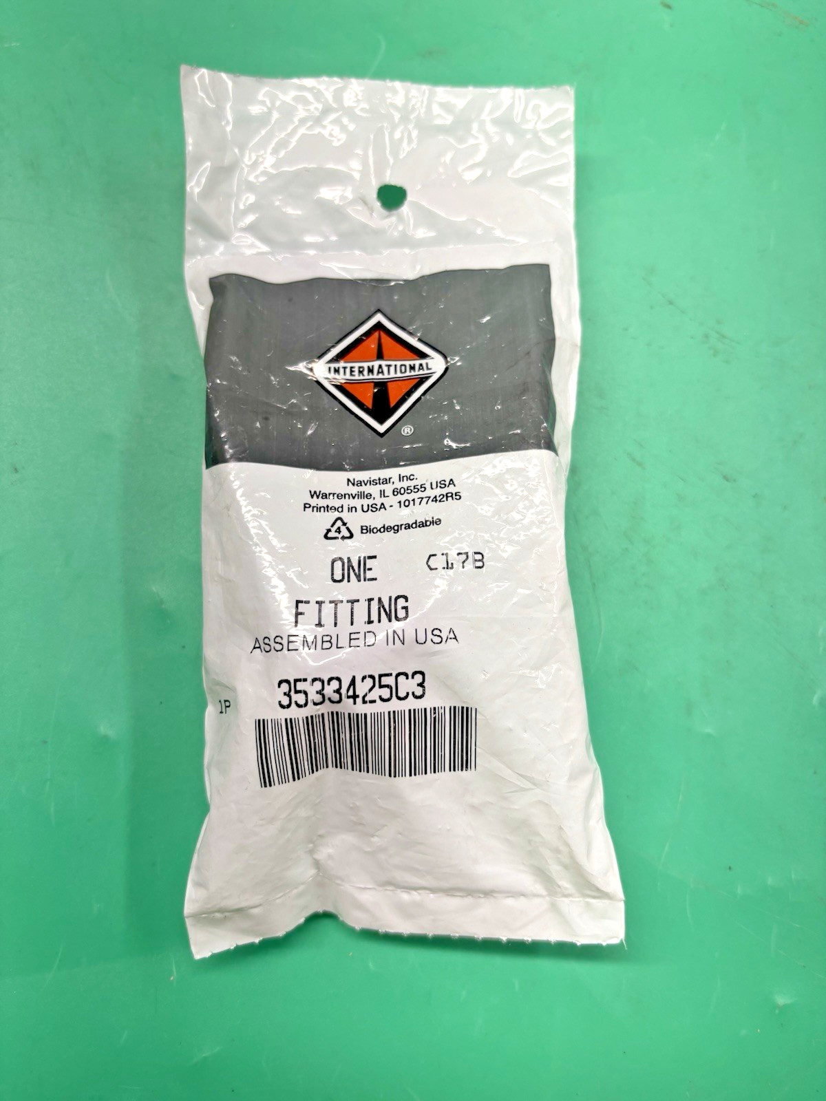 GENUINE INTERNATIONAL 3533425C3 QUICK-CONNECT FUEL OUTLET FITTING💥SHIPS FREE💥