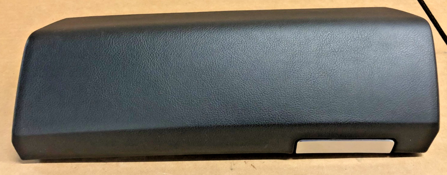 2008 range rover upper glove box storage door cover 2006-2009