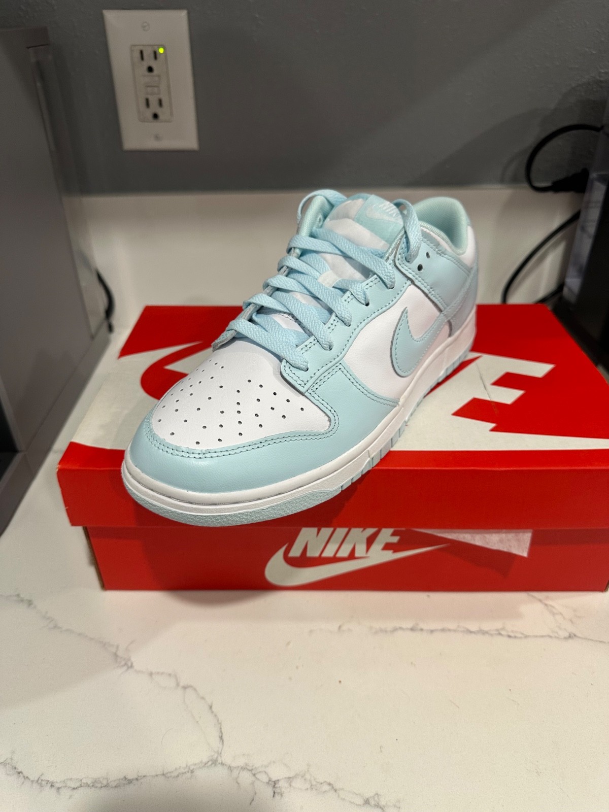 Size 9 Men New Nike Dunk Low Glacier Blue