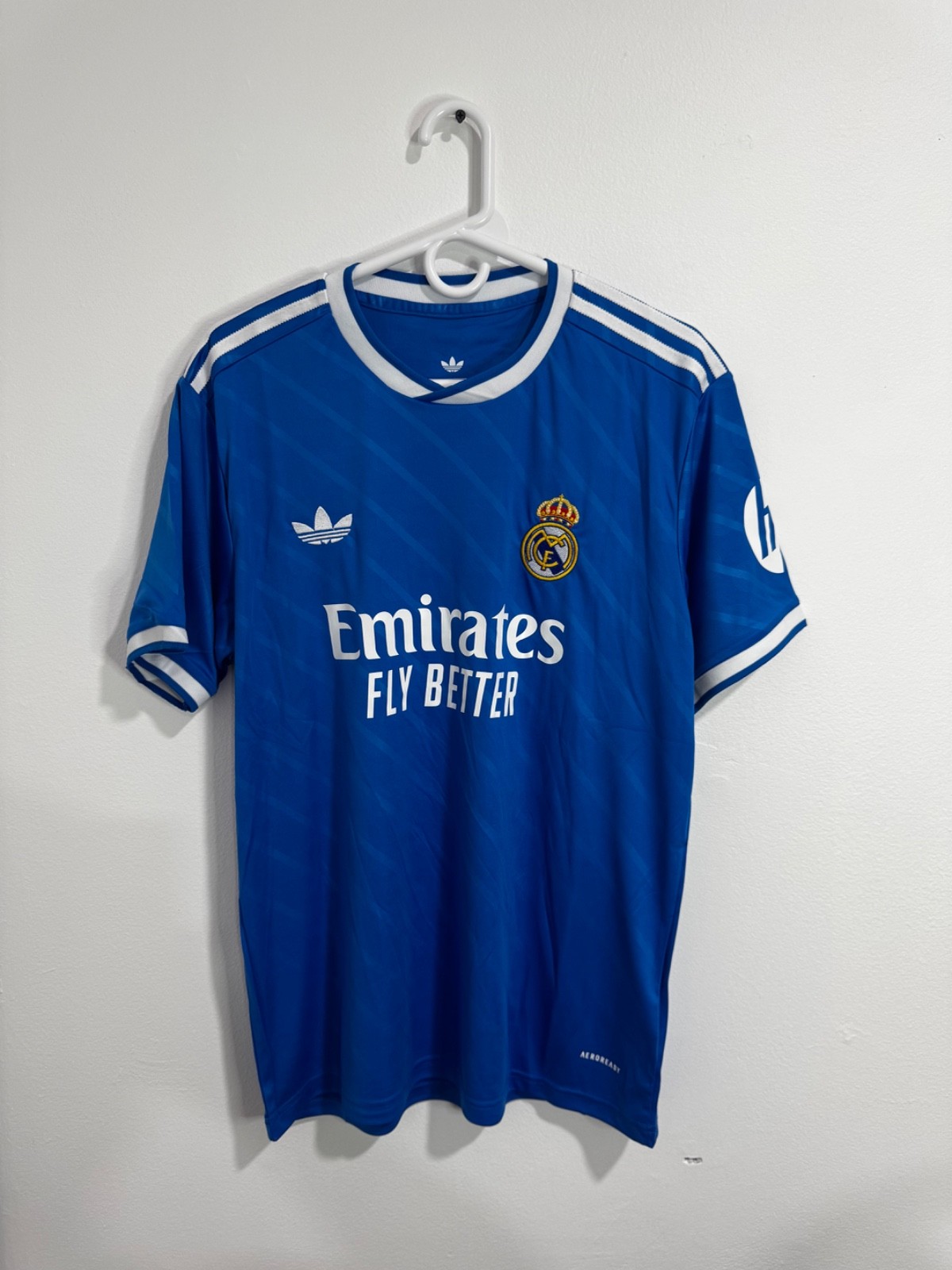 Blue Style Soccer Jersey Size XL
