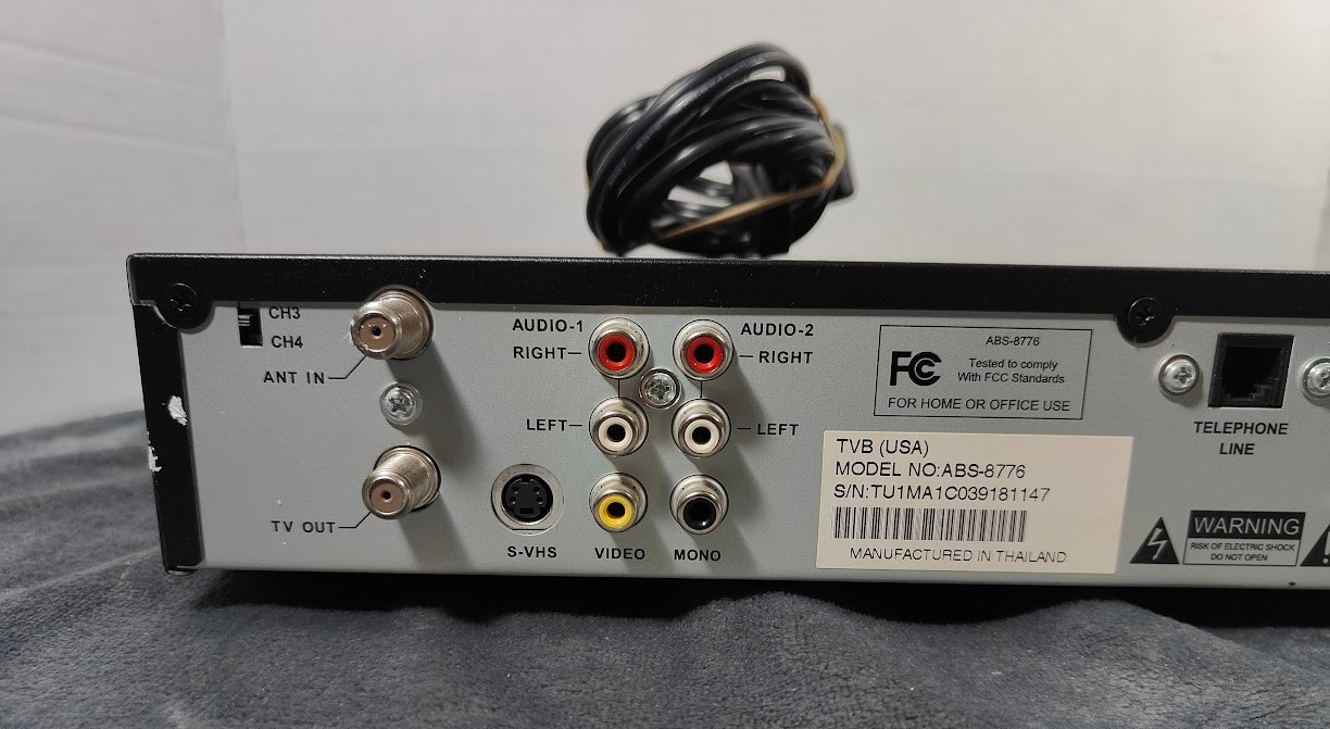 Jedi Advanced Digital Broadcast Decoder ABS-8776 S-VHS TV