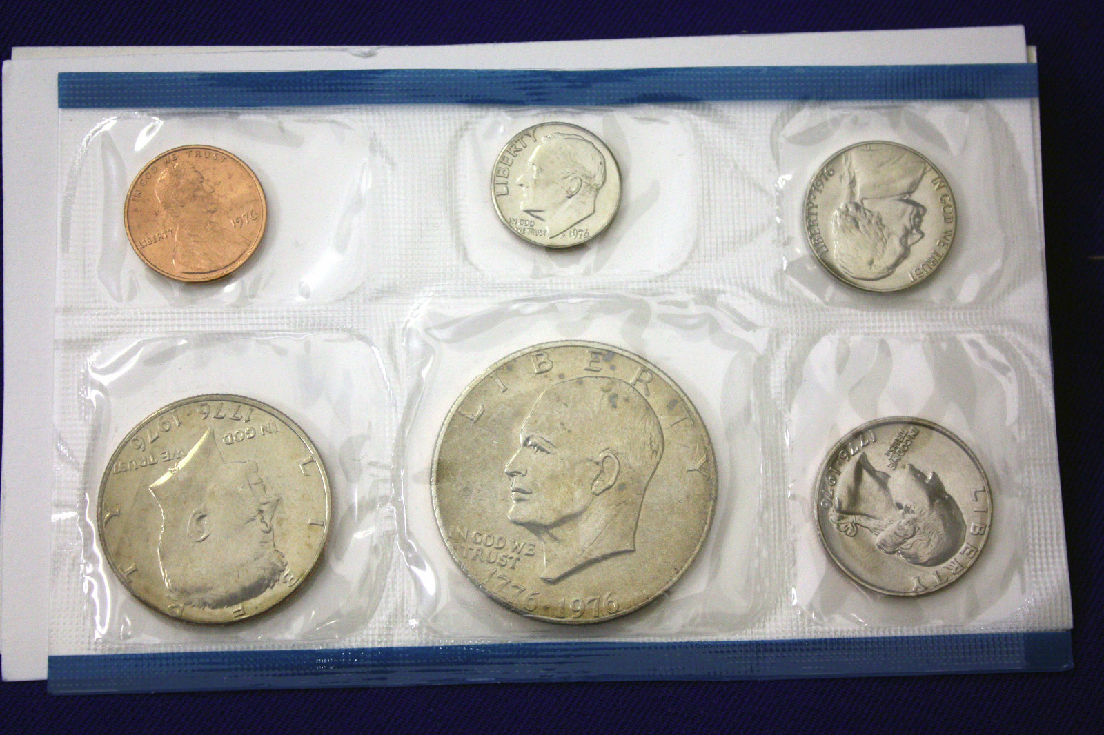 1976 US Uncirculated Mint Set 12 Coins Original Cello Flat Pack "As Pictured"