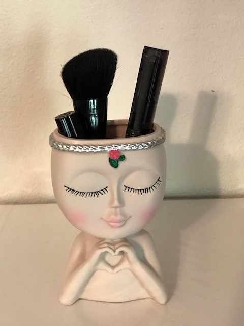Woman Face Planter / Cosmetic Brushes Holder on Vanity Hard Plastic 5 x 3"