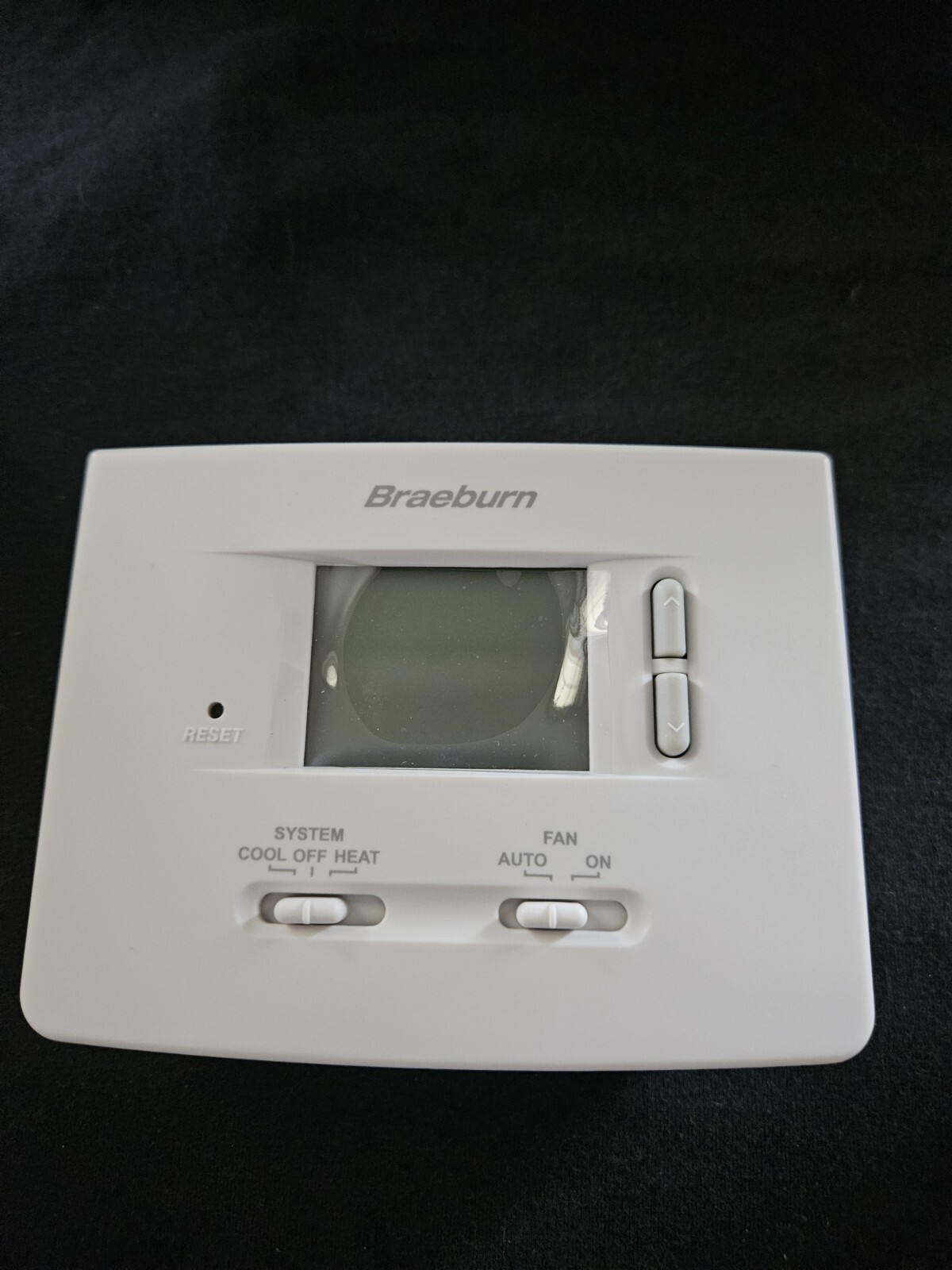 Braeburn Thermostat Non-Programmable 1020NC