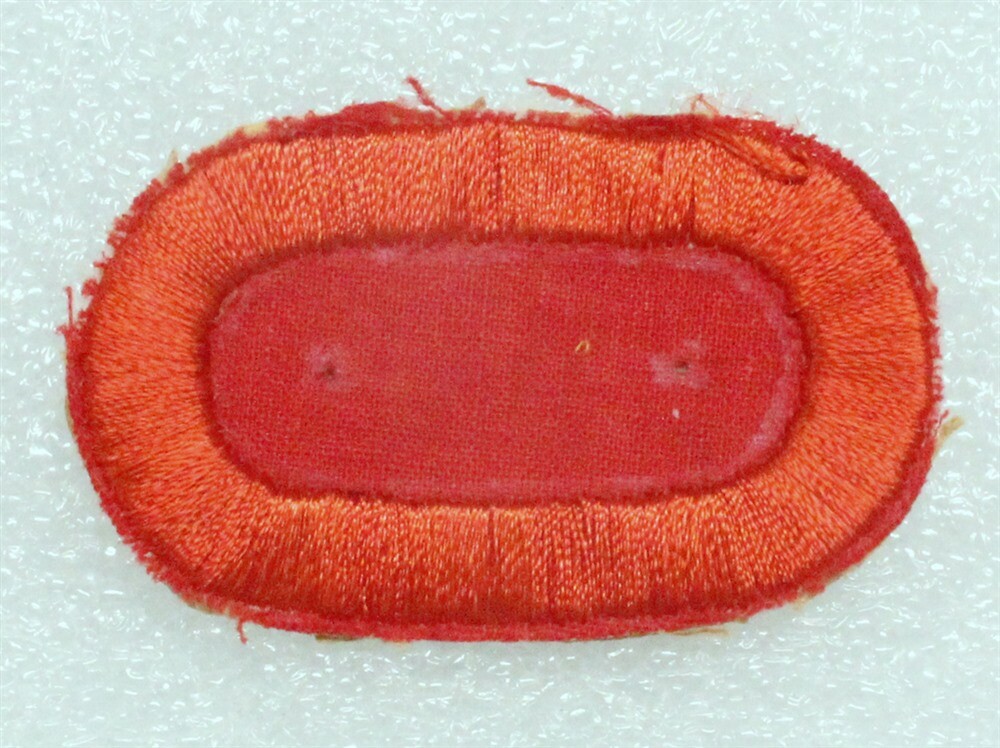 Army Airborne Oval Patch: Airborne Artillery Units - cut edge, Vietnam made