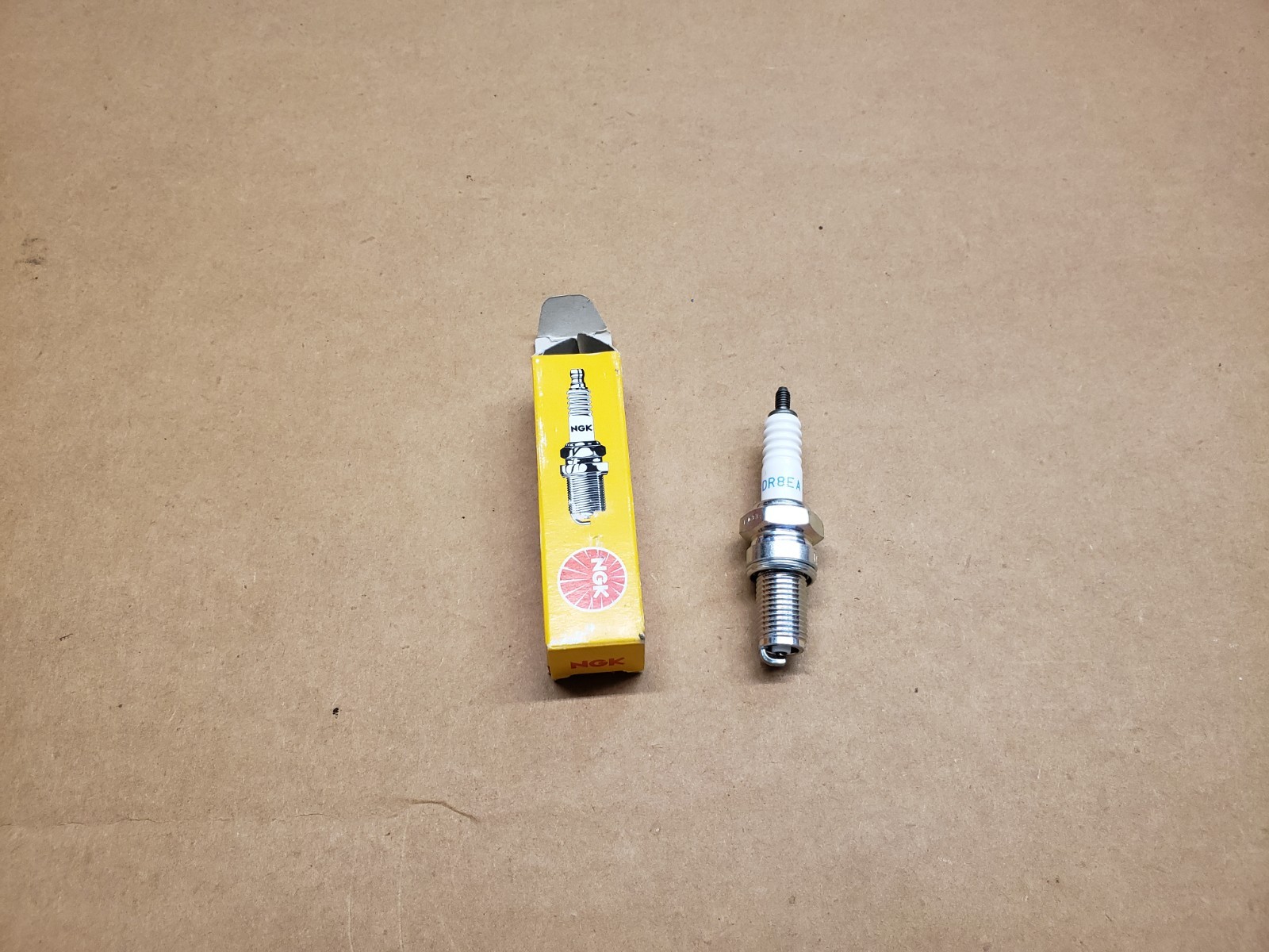 NGK Spark Plug 7162; Standard DR8EA Fits Various Suzuki Yamaha Kawasaki ATV UTV