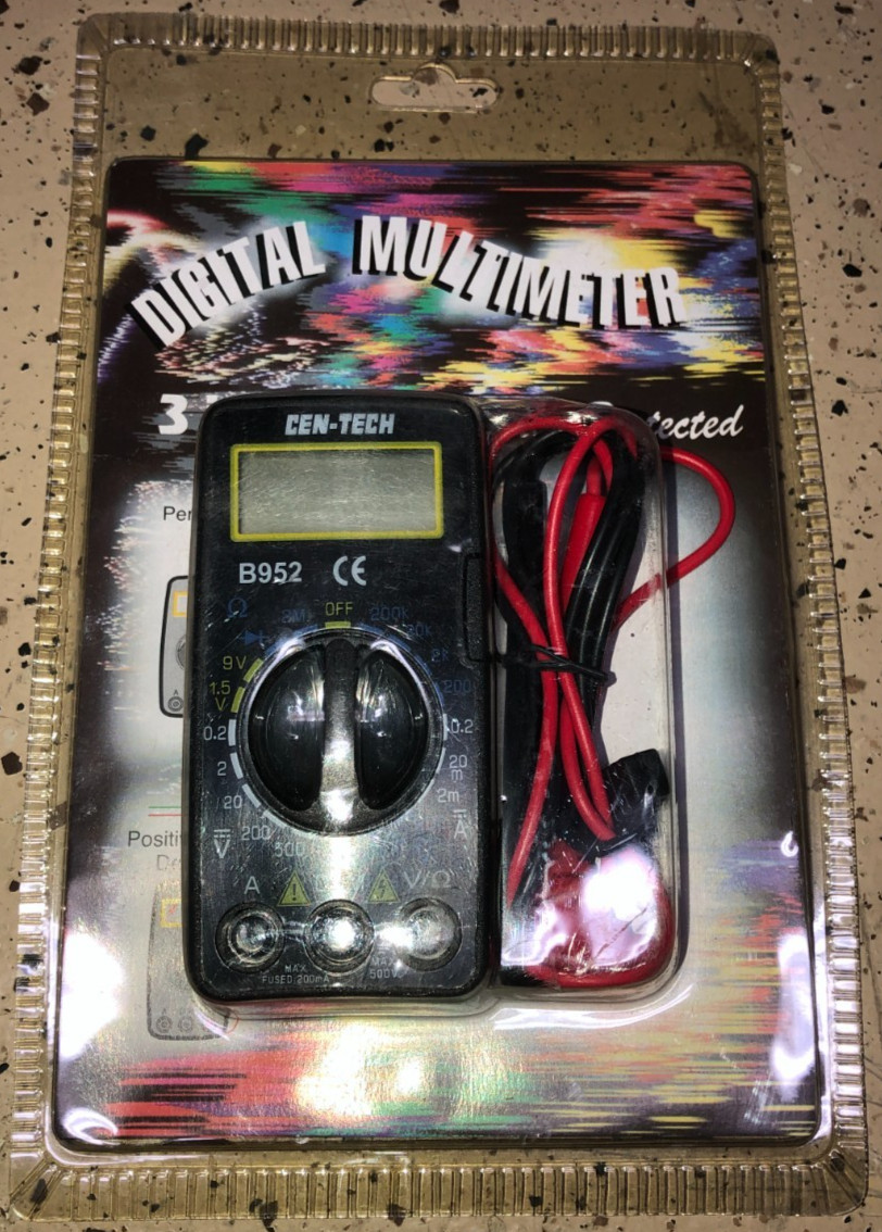 Lot of (2) CEN-TECH DIGITAL MULTIMETER NOS item B952 B-952 centech