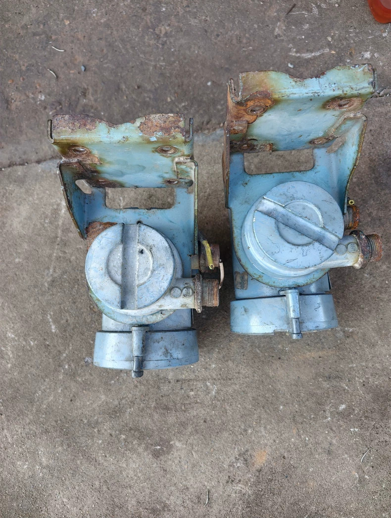 Micro Motion 2700R11AEPMZZZ Flow Sensor Used 1PCS