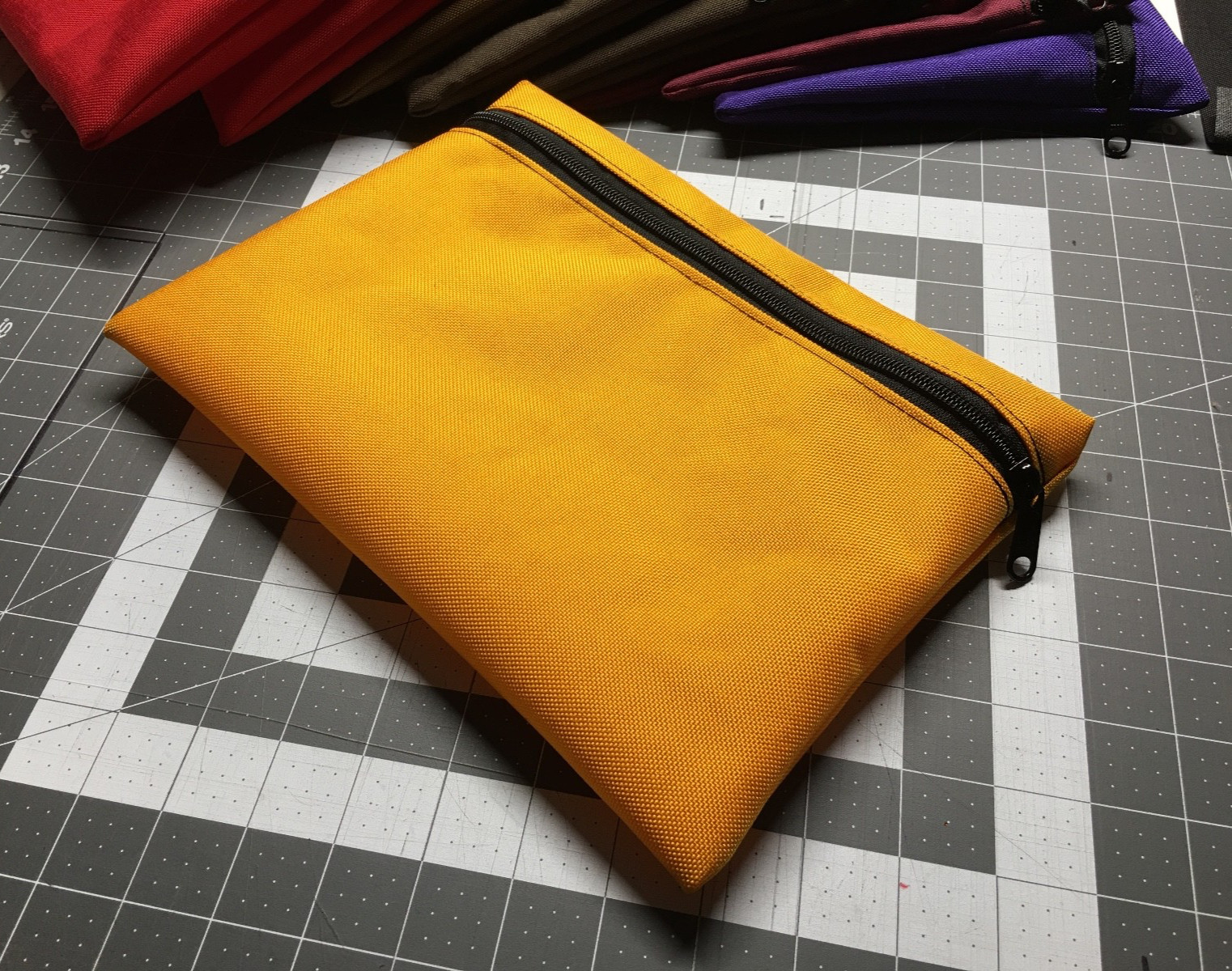 LIVESOUTSIDE Golden Rod Color Tactical Black Zipper Bag Medium USA Made EDC NEW