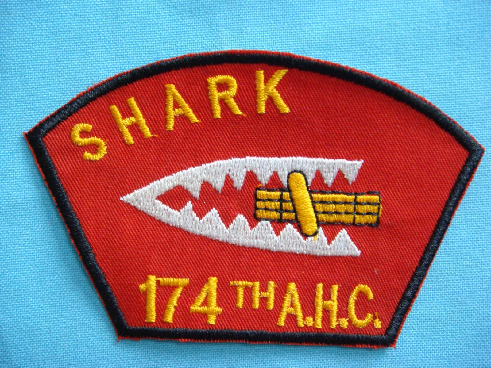 VIETNAM WAR PATCH, US 174th ASSAULT HELICOPTER COMPANY "SHARK"