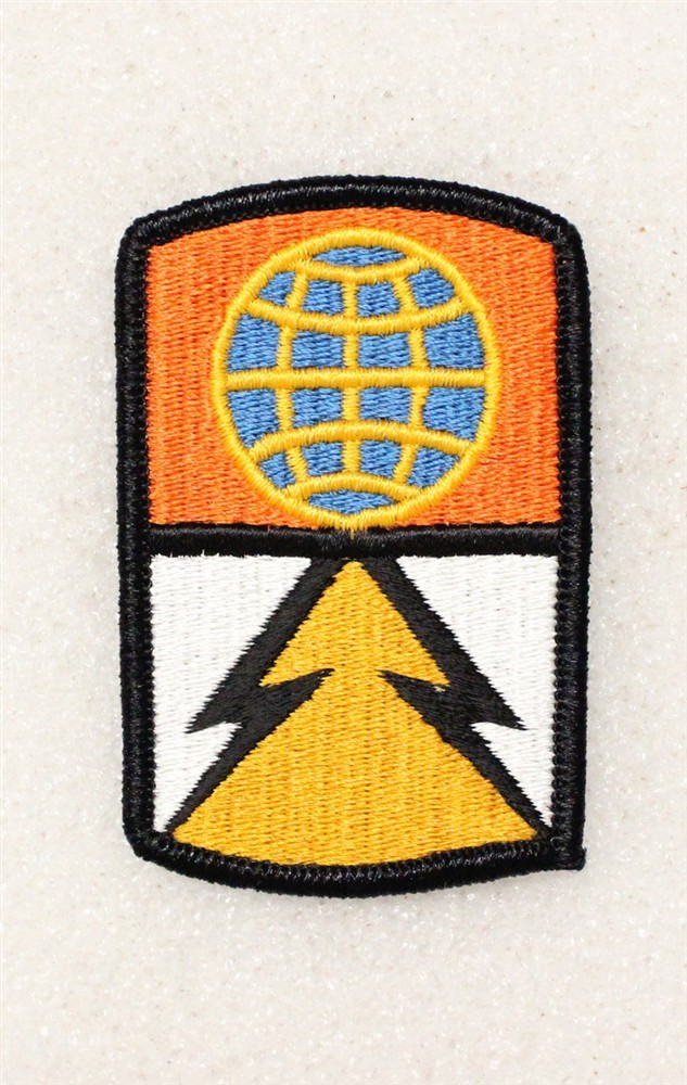 Army patch 5207 - 1107th Signal Bridge w/merrowed edge