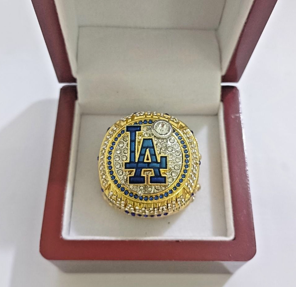 Ring 2025 L. A. DODGERS Ohtani #17 Souvenir Baseball Game