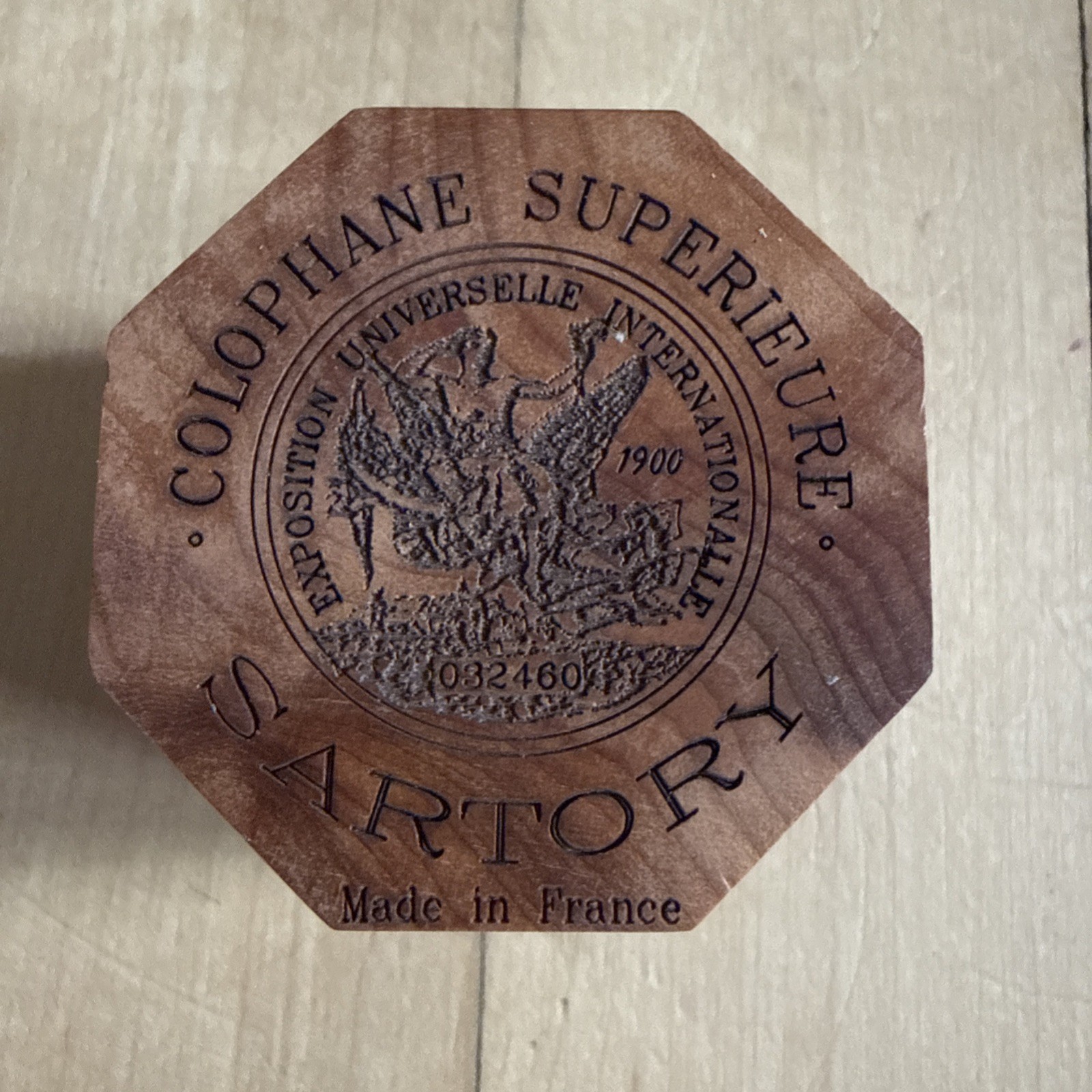 Colophane Superieure Rosin P. GUILLAUME WOOD Box & ROSIN- France NEW OLD STOCK