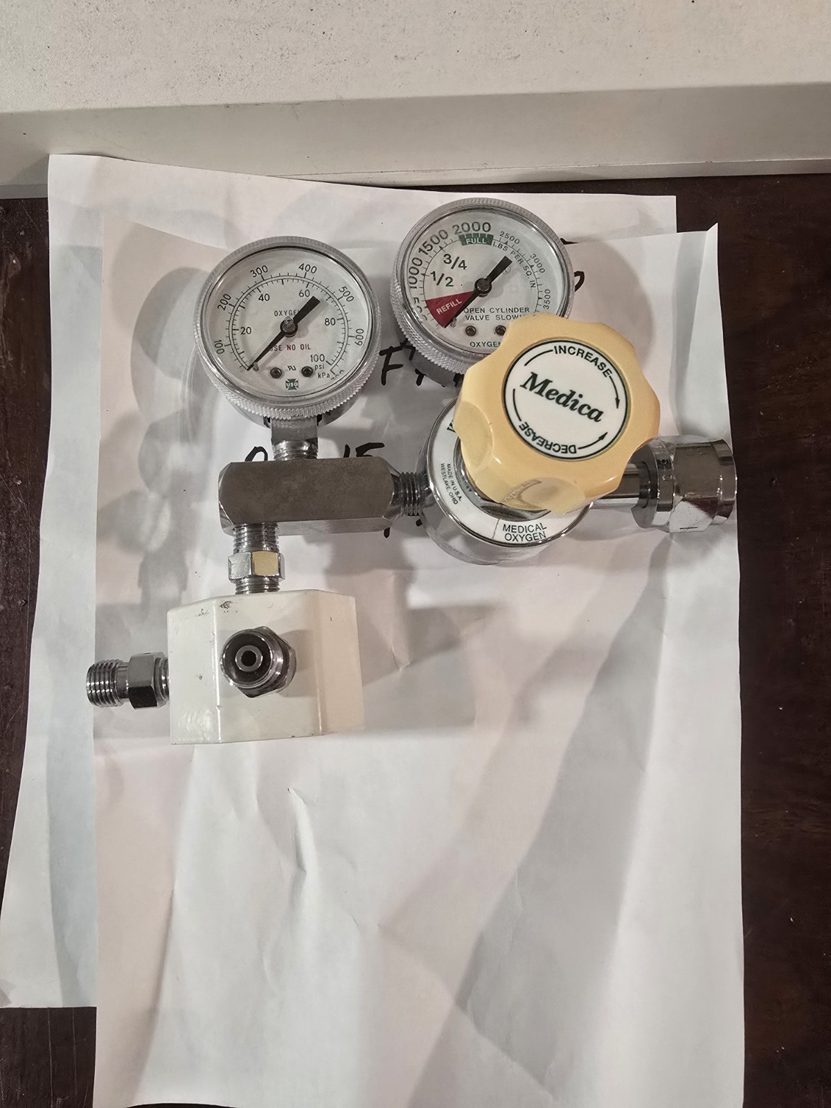 Western Two-Stage Oxygen Regulator — Various Brands and Models (See Photos)