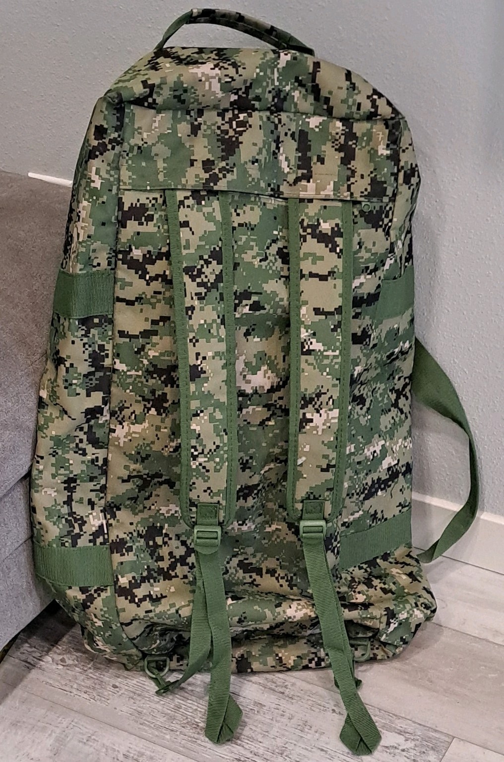 Mercury Tactical Duffel Bag Backpack XLG 30x15x15  Camo NWN Type III
