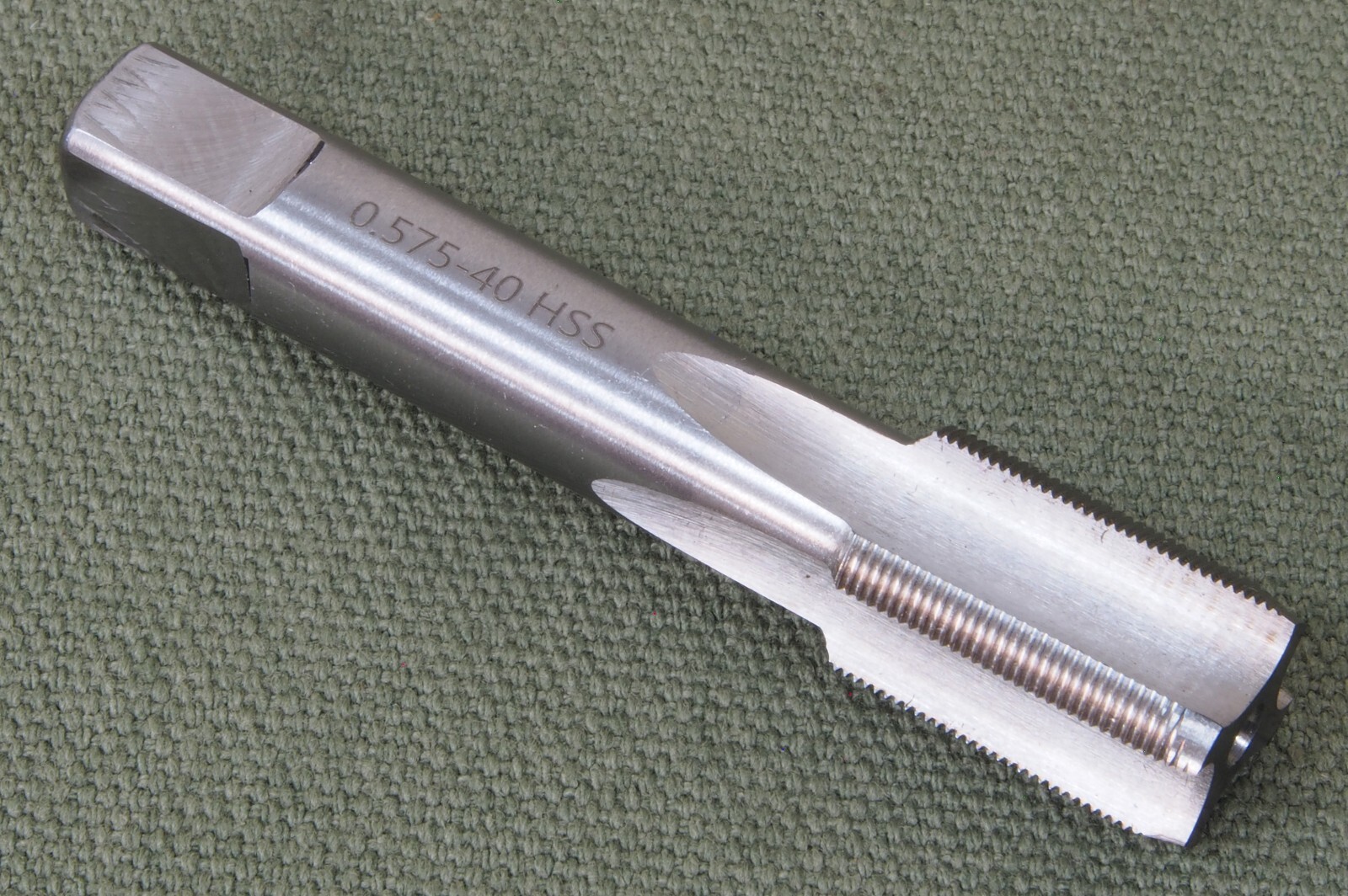 0.575 x 40TPI, Tap, High speed steel, suits 1911 compensators