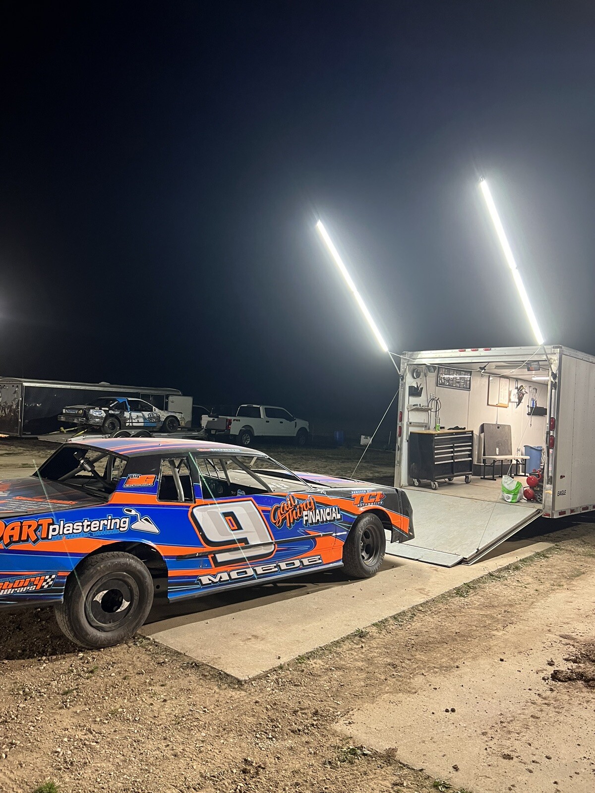 LED Pit Lights for Race Trailer – 10-Foot Poles, 20,000 Lumens – IMCA & Wissota