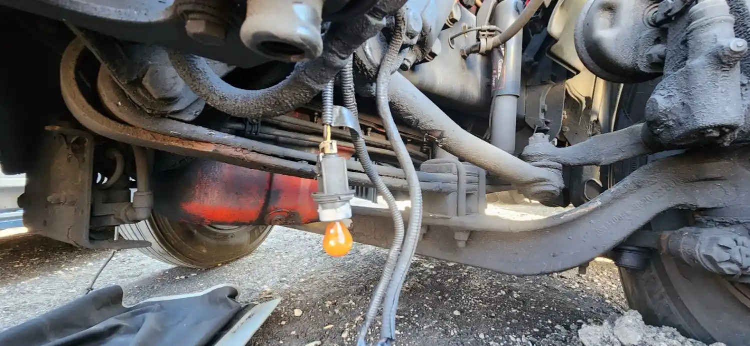 (Used) 2012 Freightliner Cascadia 125, FRONT LEAF SPRINGS Front Leaf & Springs