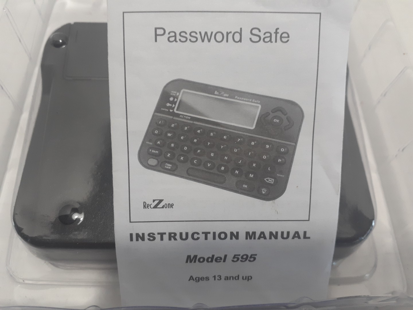 PASSWORD Keeper SAFE VAULT Password Organizer RecZone Model 595 Open Box