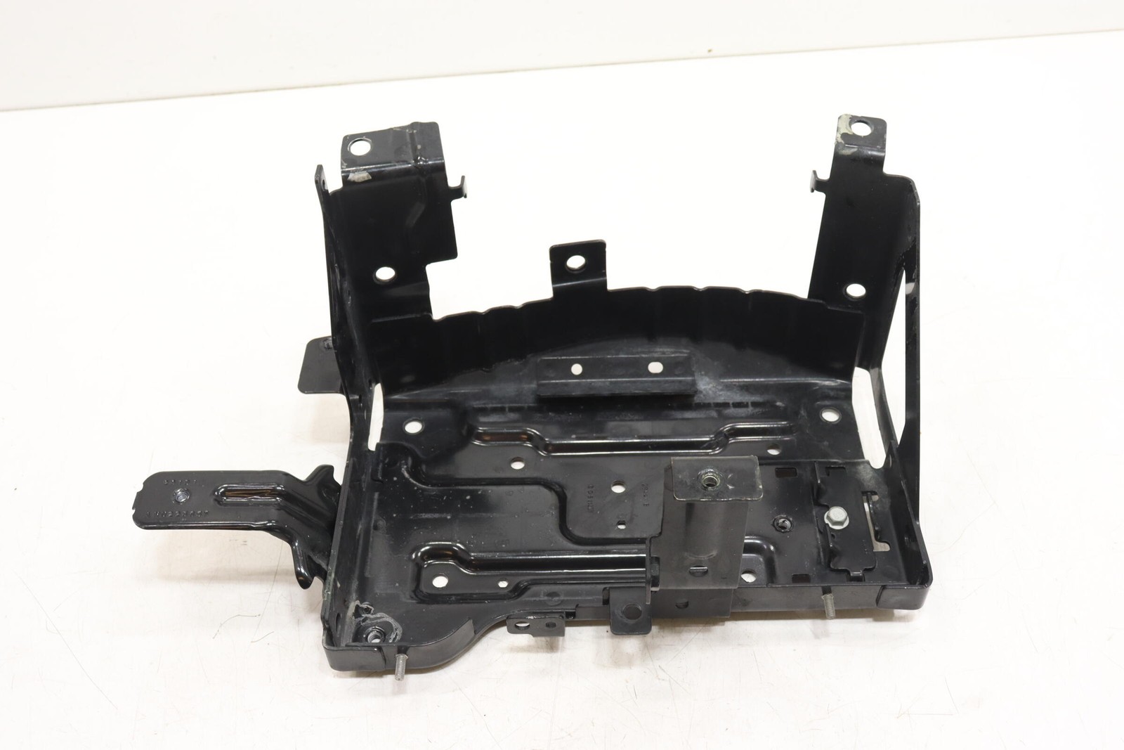 2019 - 2026 GMC SIERRA 1500 BATTERY TRAY HOLDER MOUNT SUPPORT BRACKET OEM