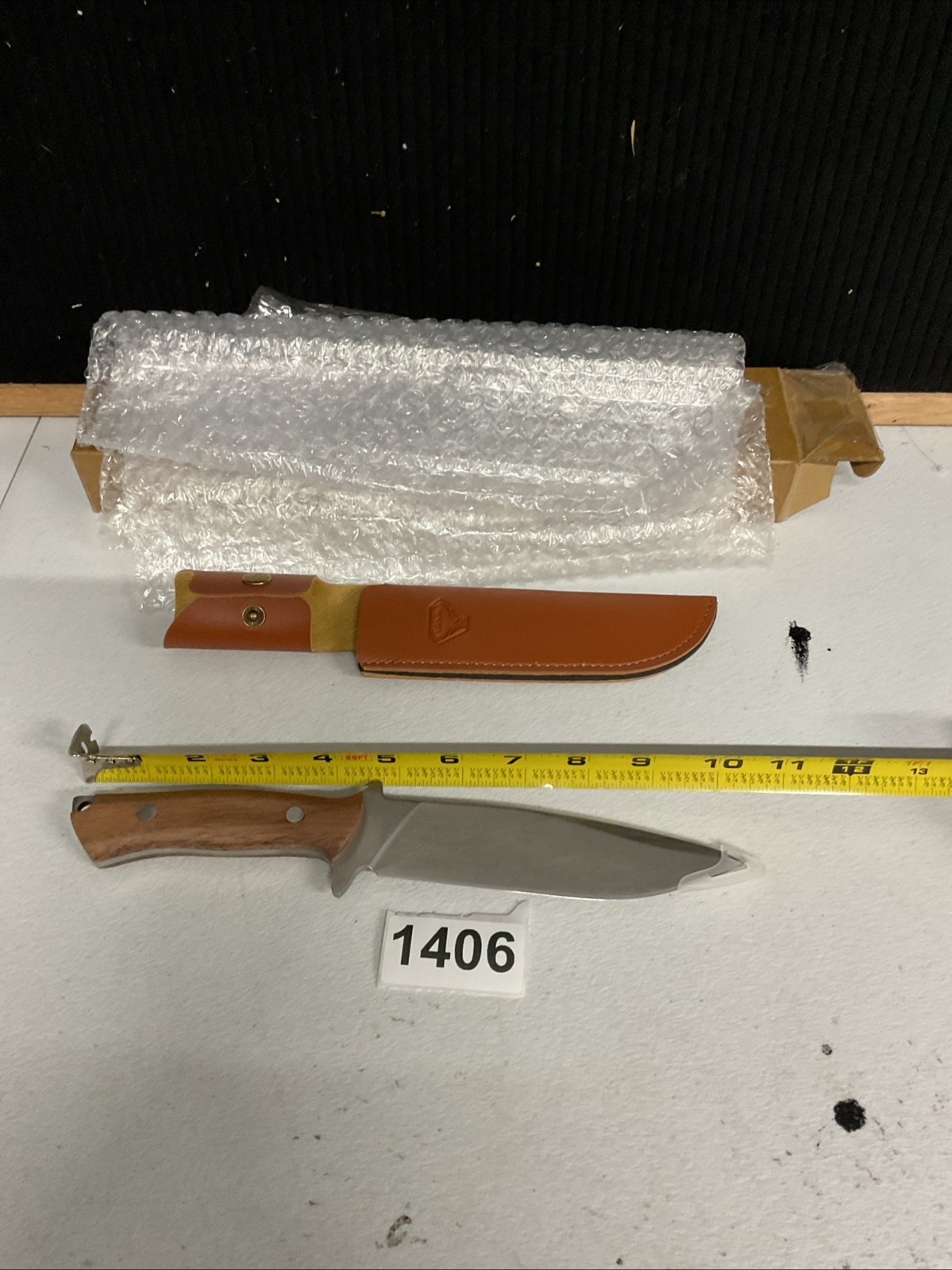 Generic Hunting Knife With Sheath Item 1406