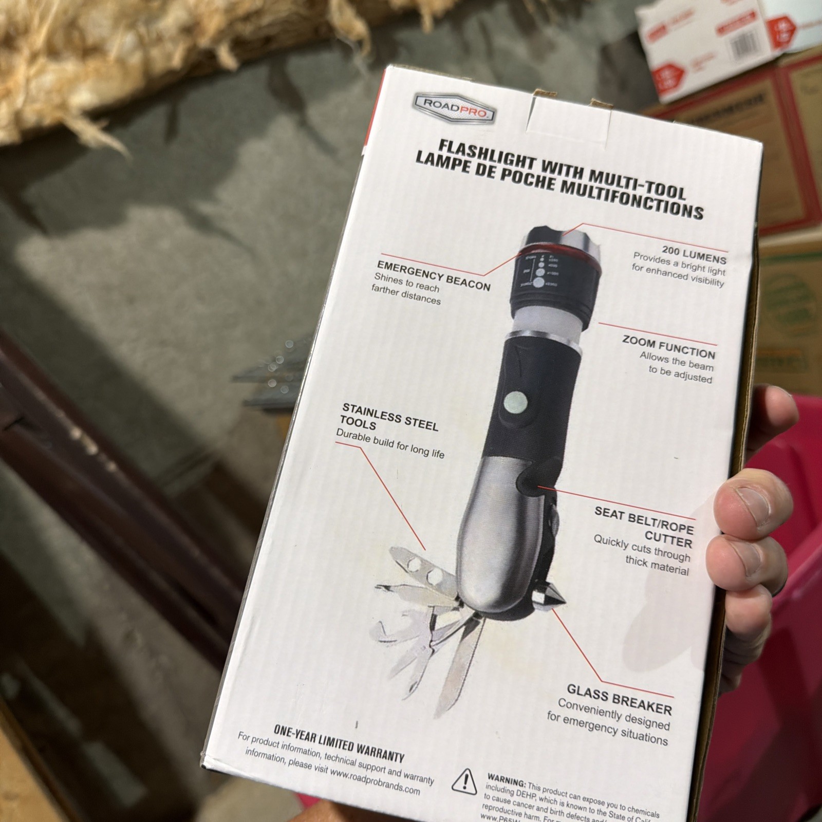 ROADPRO FLASHLIGHT WITH MULTI-TOOL---NEW☆