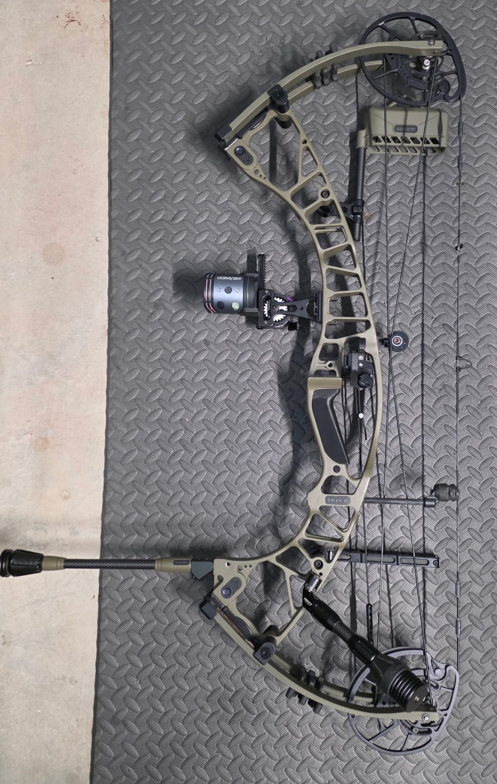 Hoyt Ventum Pro 33 - Wilderness Green - 60lb- RH