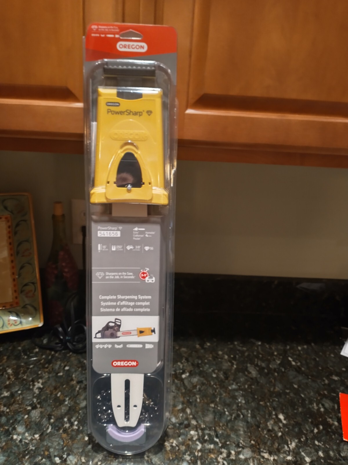 New Oregon 541656 PowerSharp 16" Starter Kit Sharpener .050, 3/8", 56 DL  A041