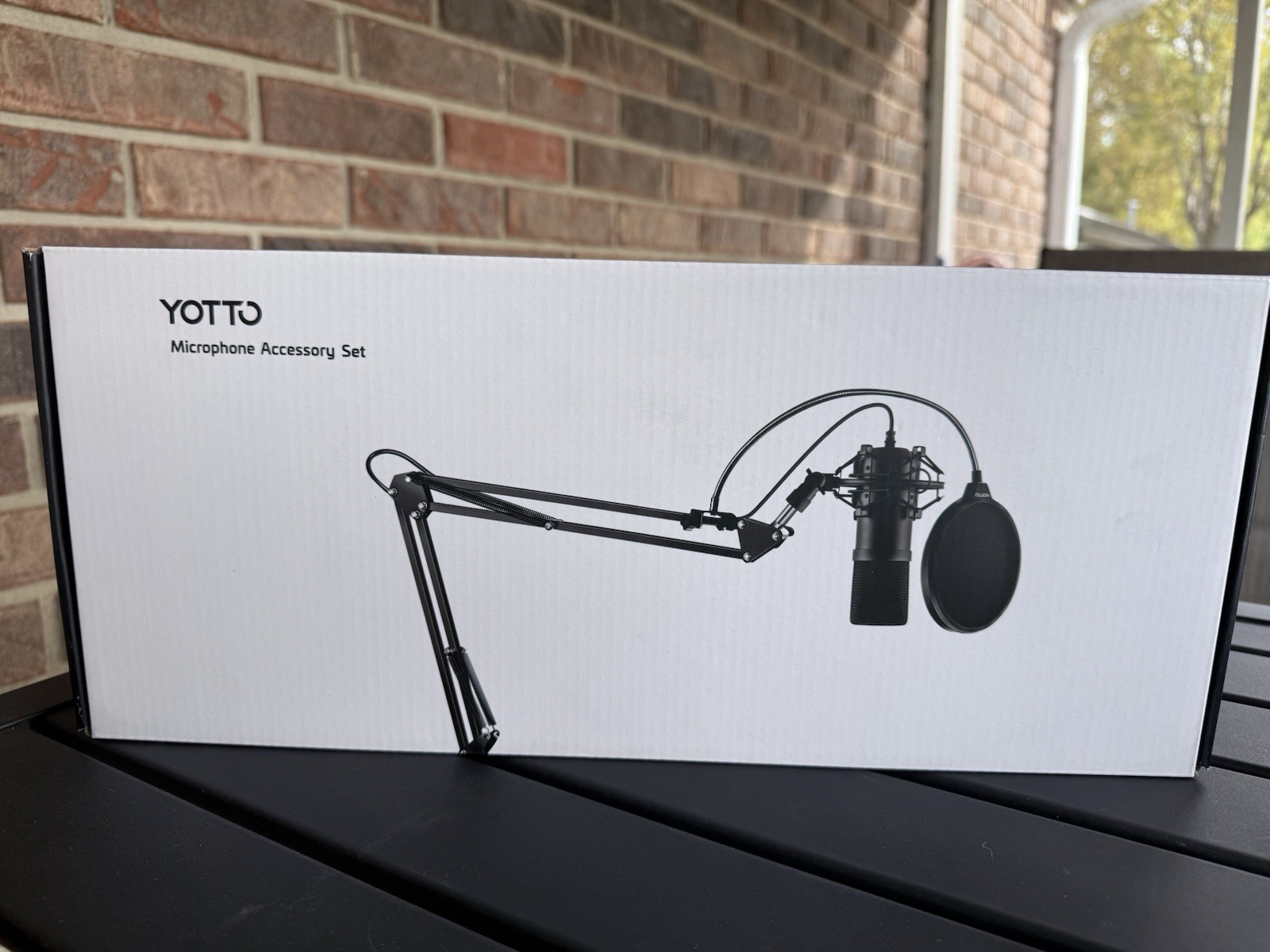 YOTTO Adjustable Studio Microphone Stand w/ Pop Filter Mount