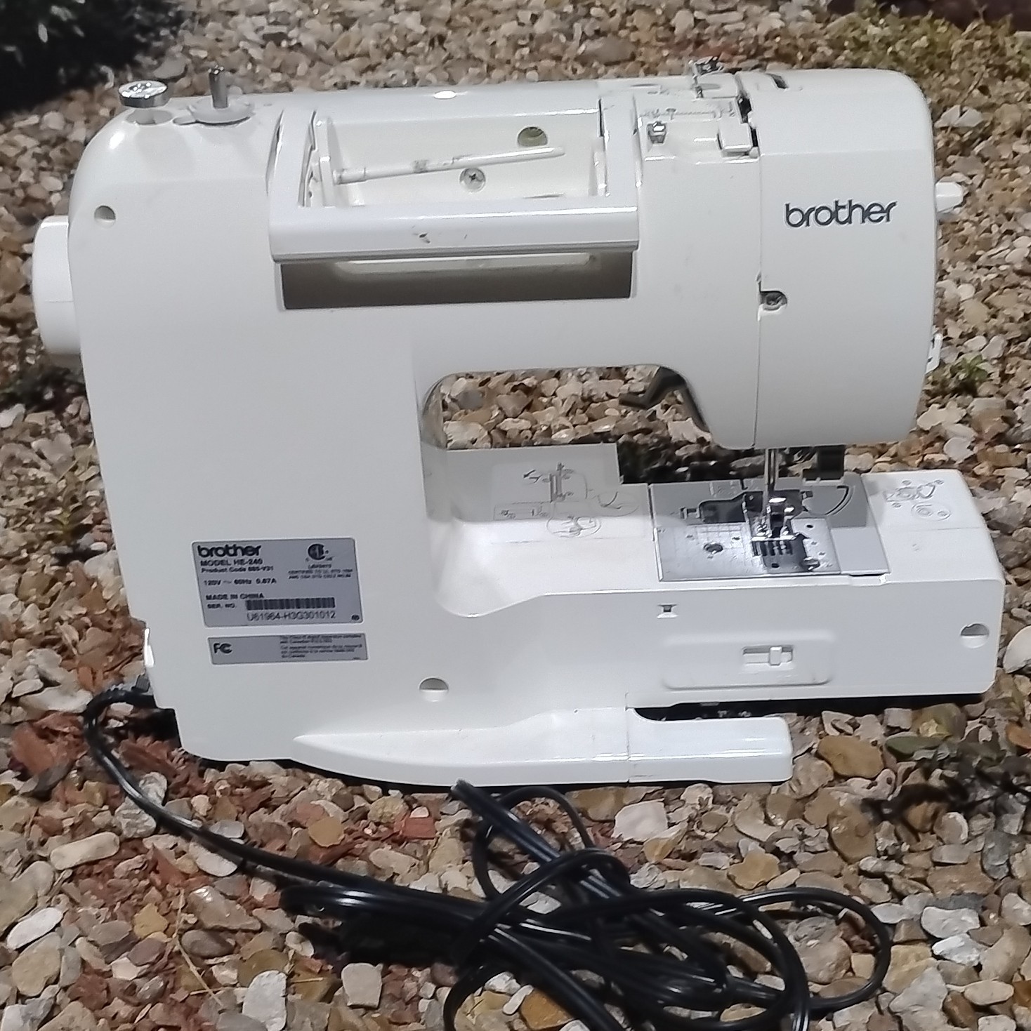 Brother HE-240 Computerized Sewing/Embroidery Machine,free Arm fully functional