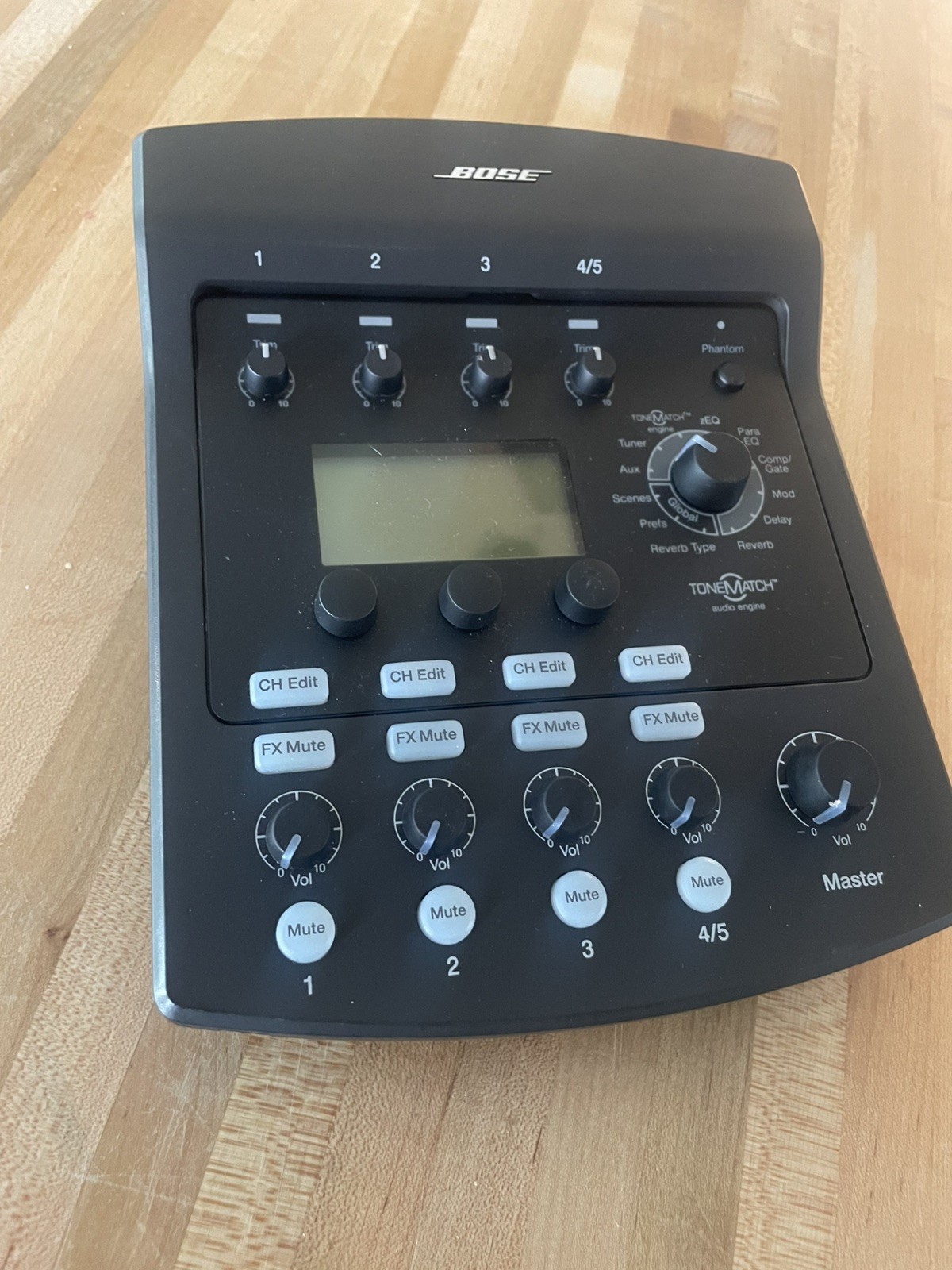 Bose T1 ToneMatch 4 Channel Effects Audio Mixer Case USB Cable + Power Supply