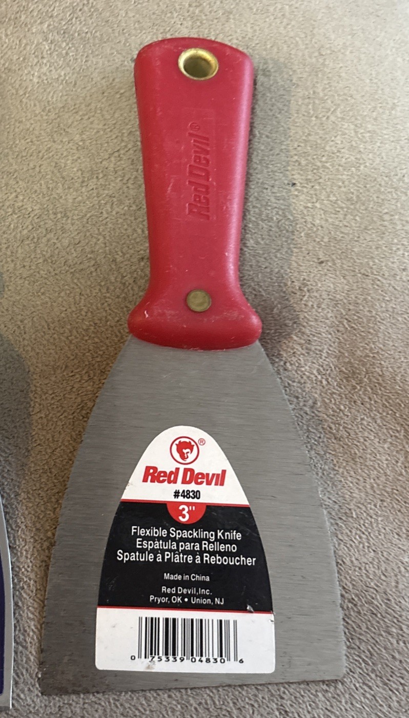 Marshalltown MSK882D 4” DuraSoft Flex Joint + Red Devil 4830 3” Spackle Knife’s
