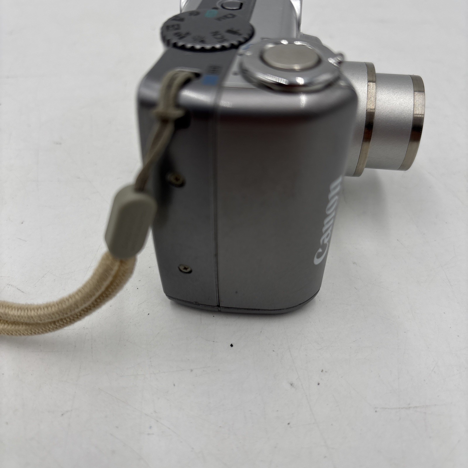 Canon Digital Camera PowerShot A560 7.1MP 2gb SD Card Strap Clean Tested Working