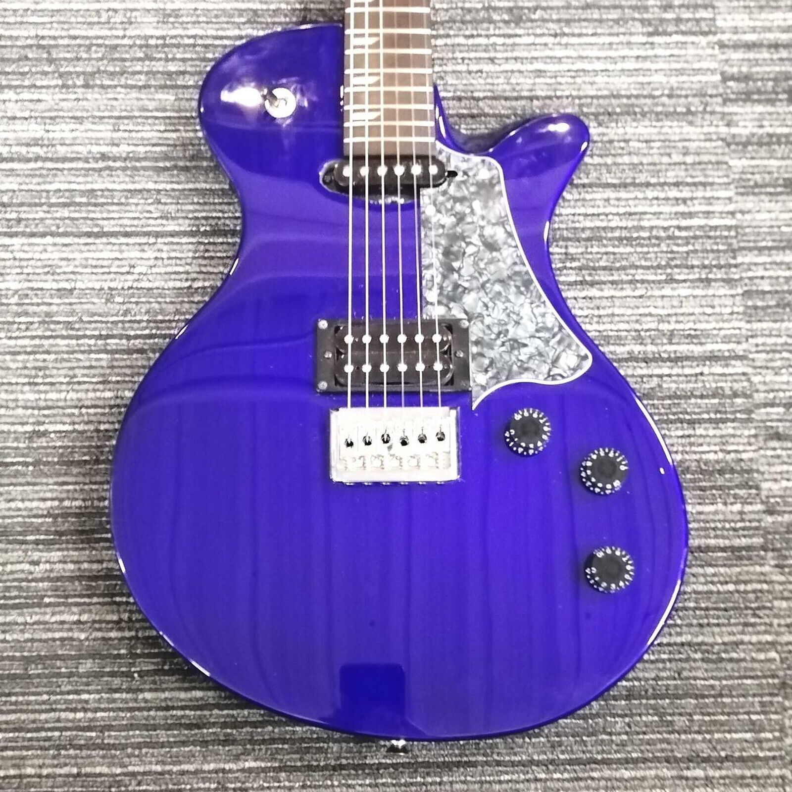 RYOGA HORNET/LE Used Mahogany body Maple neck Laurel fingerboard w/Soft case