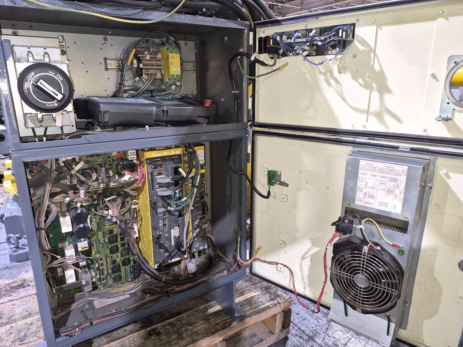 FANUC R-2000iB/210F Complete w/ R-30iB Controls REFURBISHED