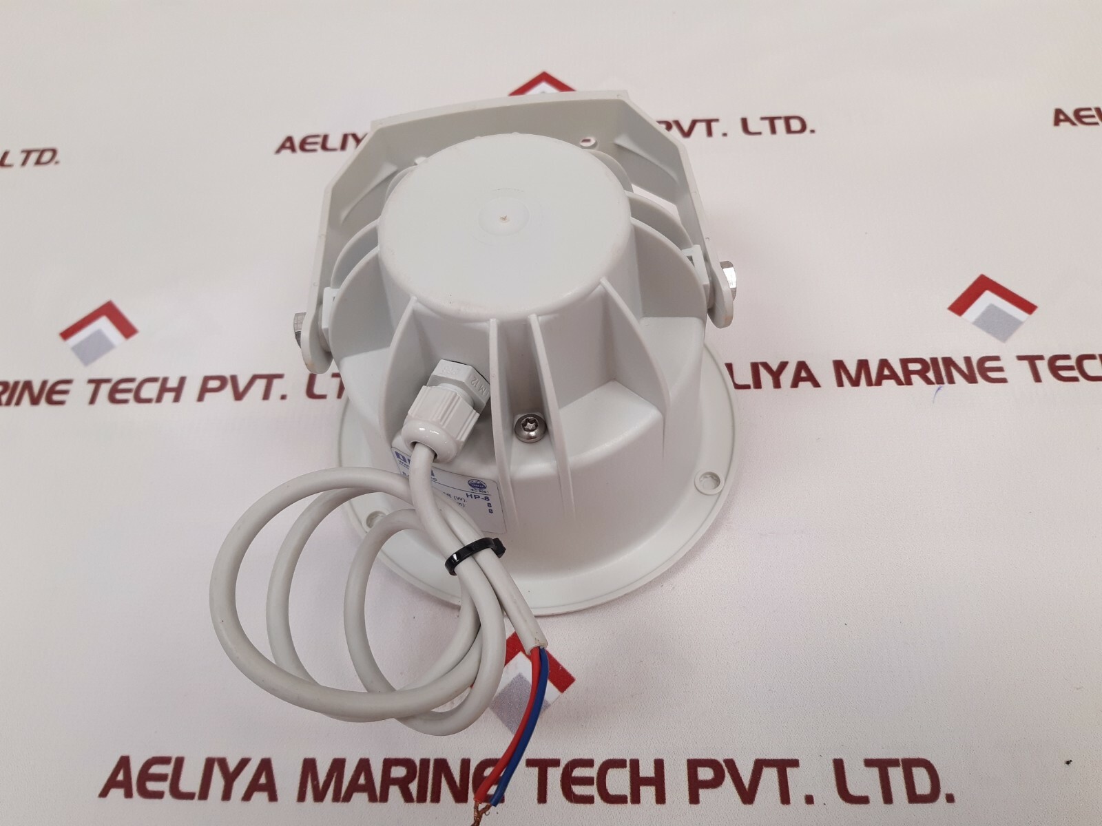 Dnh hp-8 horn loundspeaker