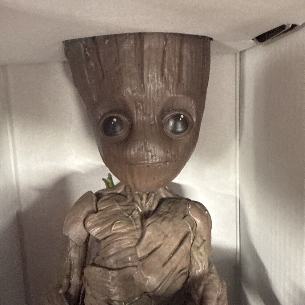 I Am Groot Gaming Cable Guys Original Phone & Controller Holder Character Stand
