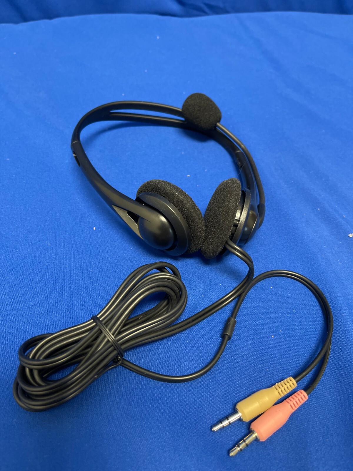 HS-GEN-C Stereo Communication Wired Headset with Microphone Nuance Dragon cord