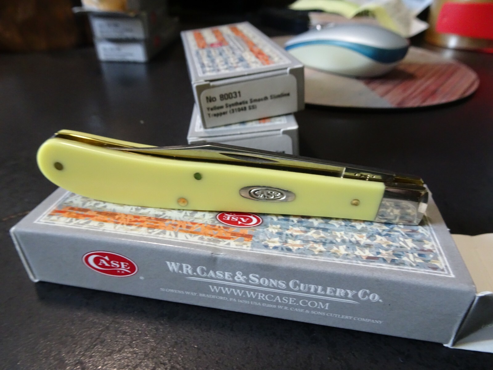 CASE POCKET KNIFE SLIMLINE TRAPPER 4.125" CLOSED YELLOW COMP HANDLE BLADE S.S.