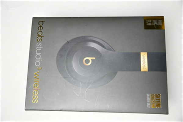 Beats Studio 3 Wireless Noise Cancelling Over-Ear Headphones - Shadow Grey