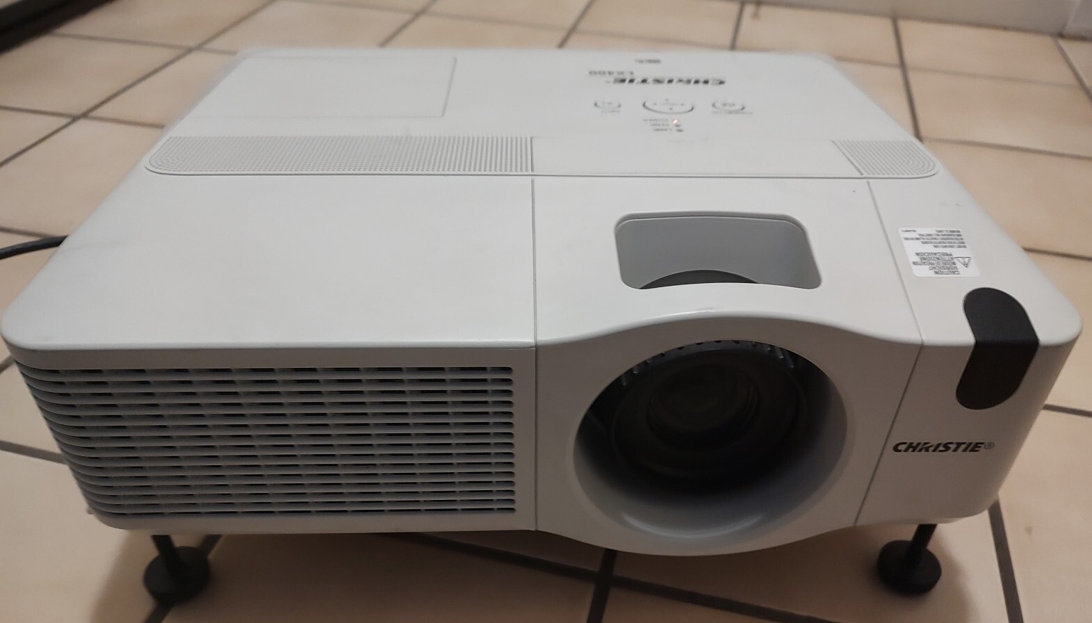 CHRISTIE LX400 LCD XGA Multimedia Projector - 4000 ANSI Lumens  Lamp Hours: 945