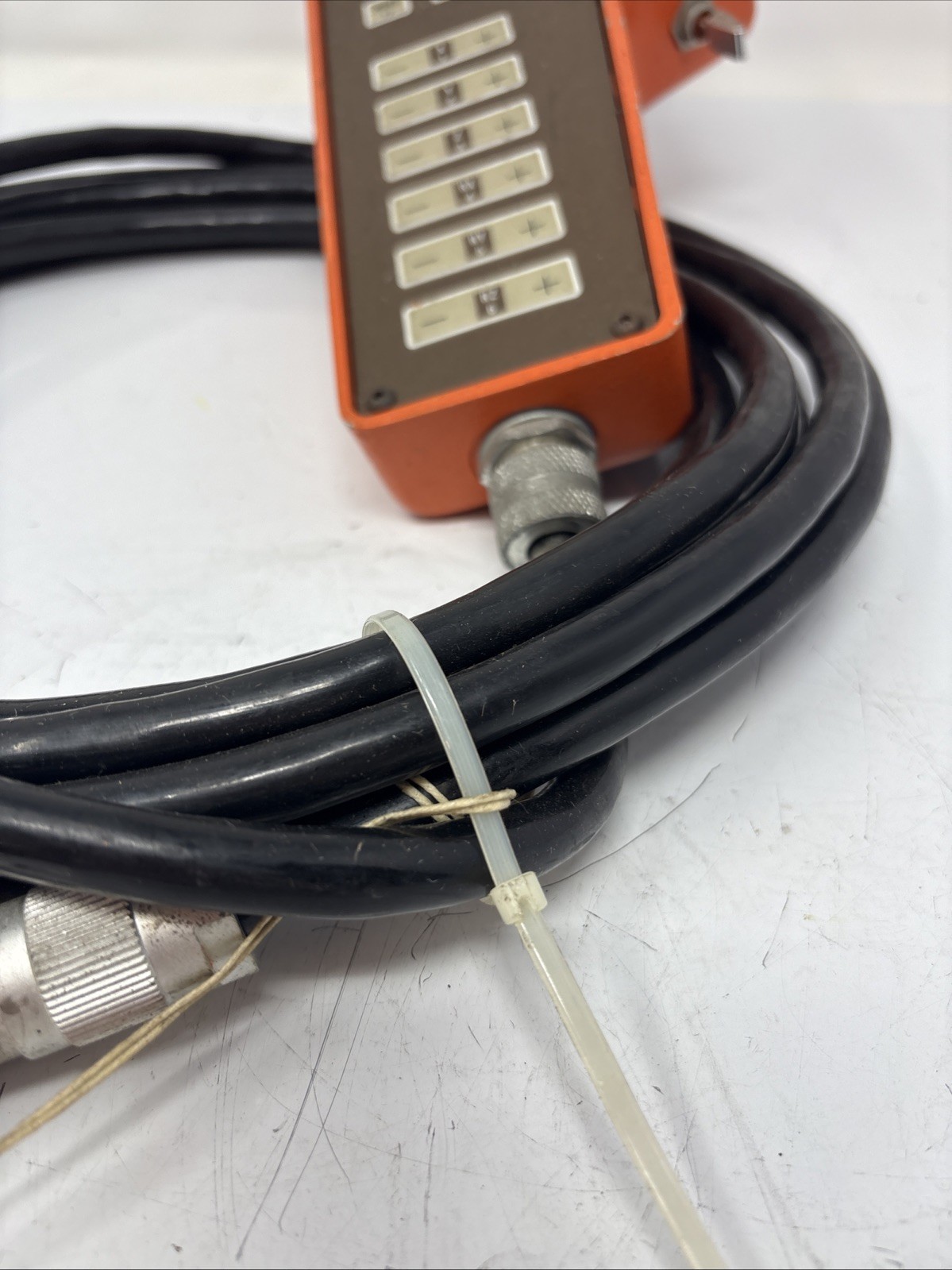 UNIMATION WESTINGHOUSE TEACH PENDANT W/ CABLE 2D65617G01