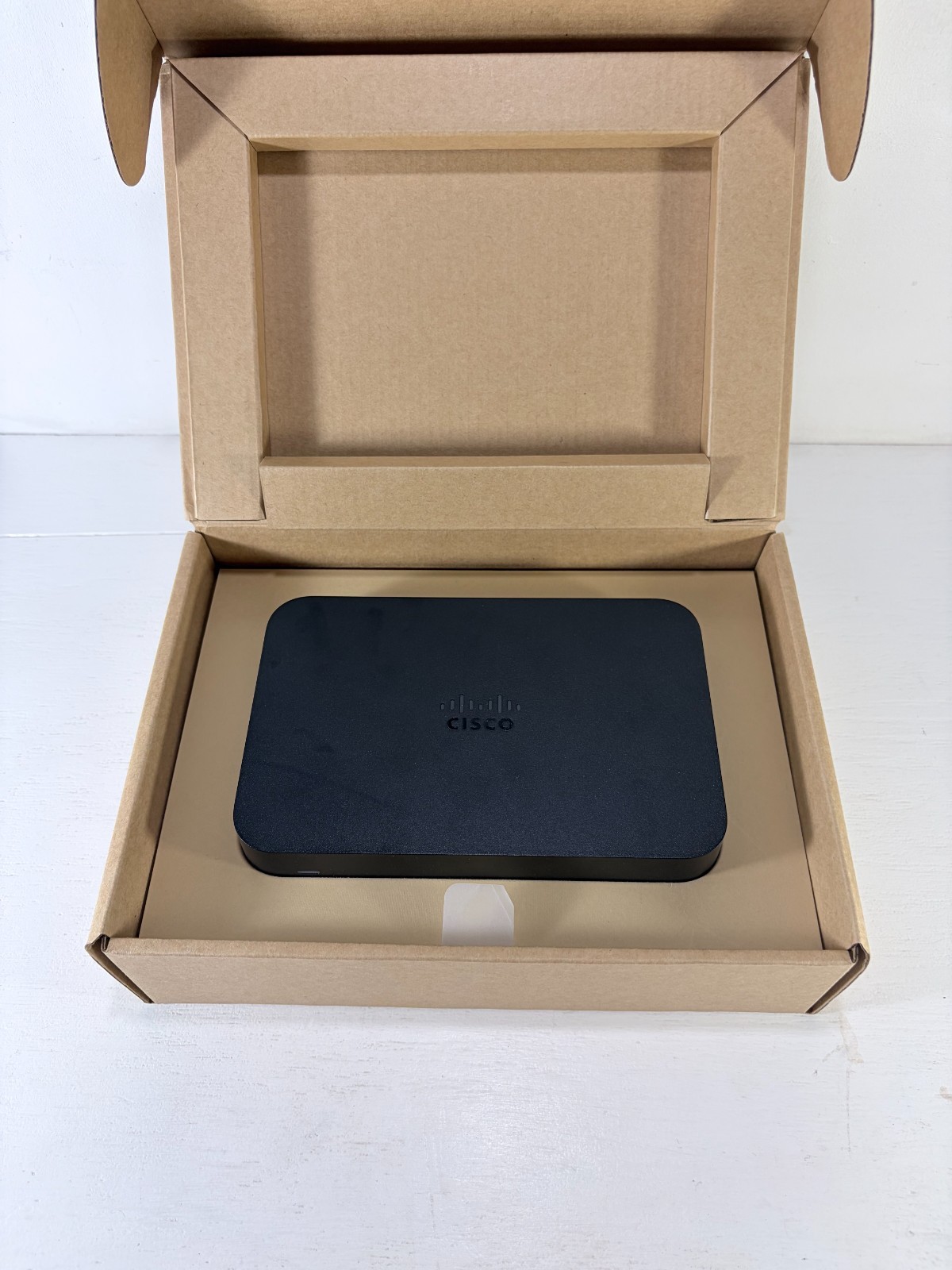 Cisco Meraki Z3 Wifi 4P VPN Gateway Firewall w/ Genuine AC Adapter New Open Box
