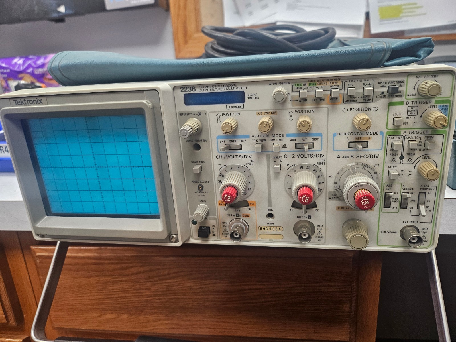Tektronix 2236 Analog Oscilloscope