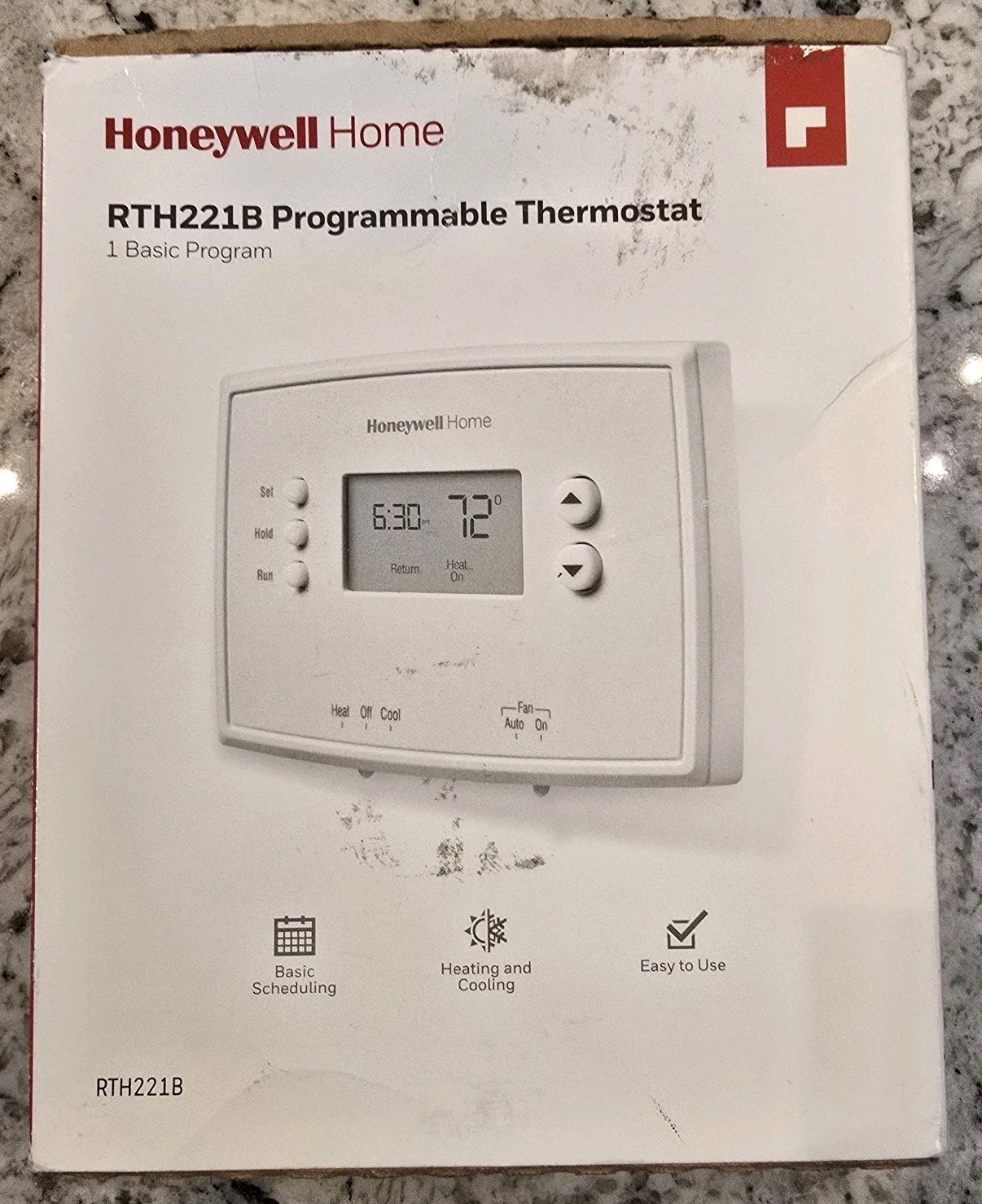 Honeywell 1-Week Programmable Thermostat (RTH221B1039)*393-18