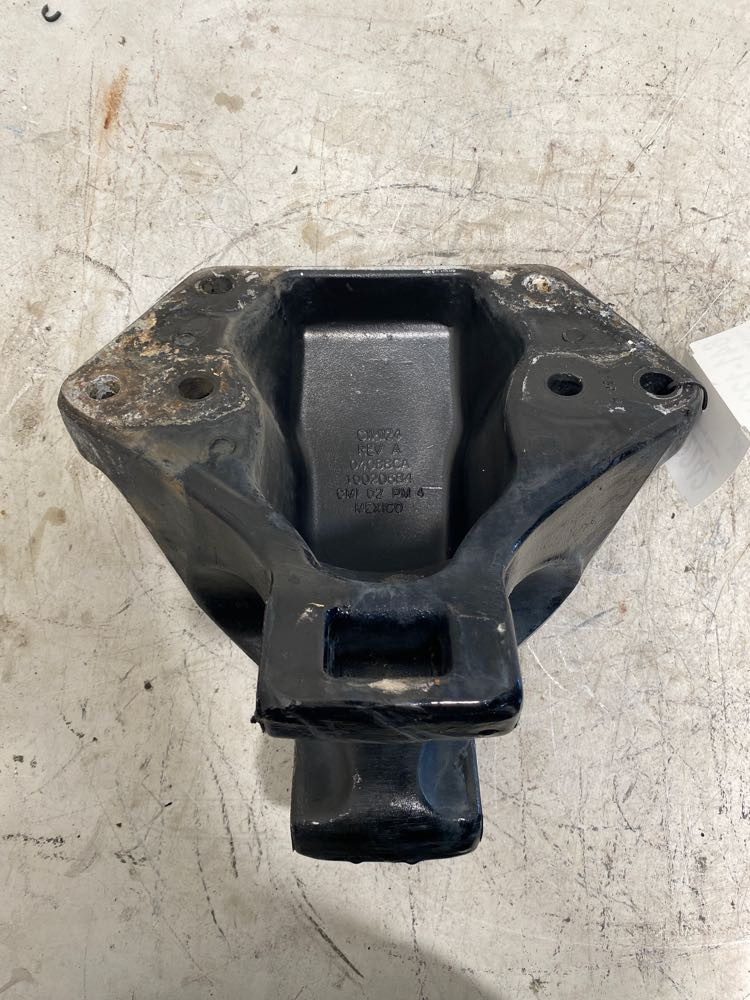 2016 Kenworth T680 Suspension Bracket (641-12242)