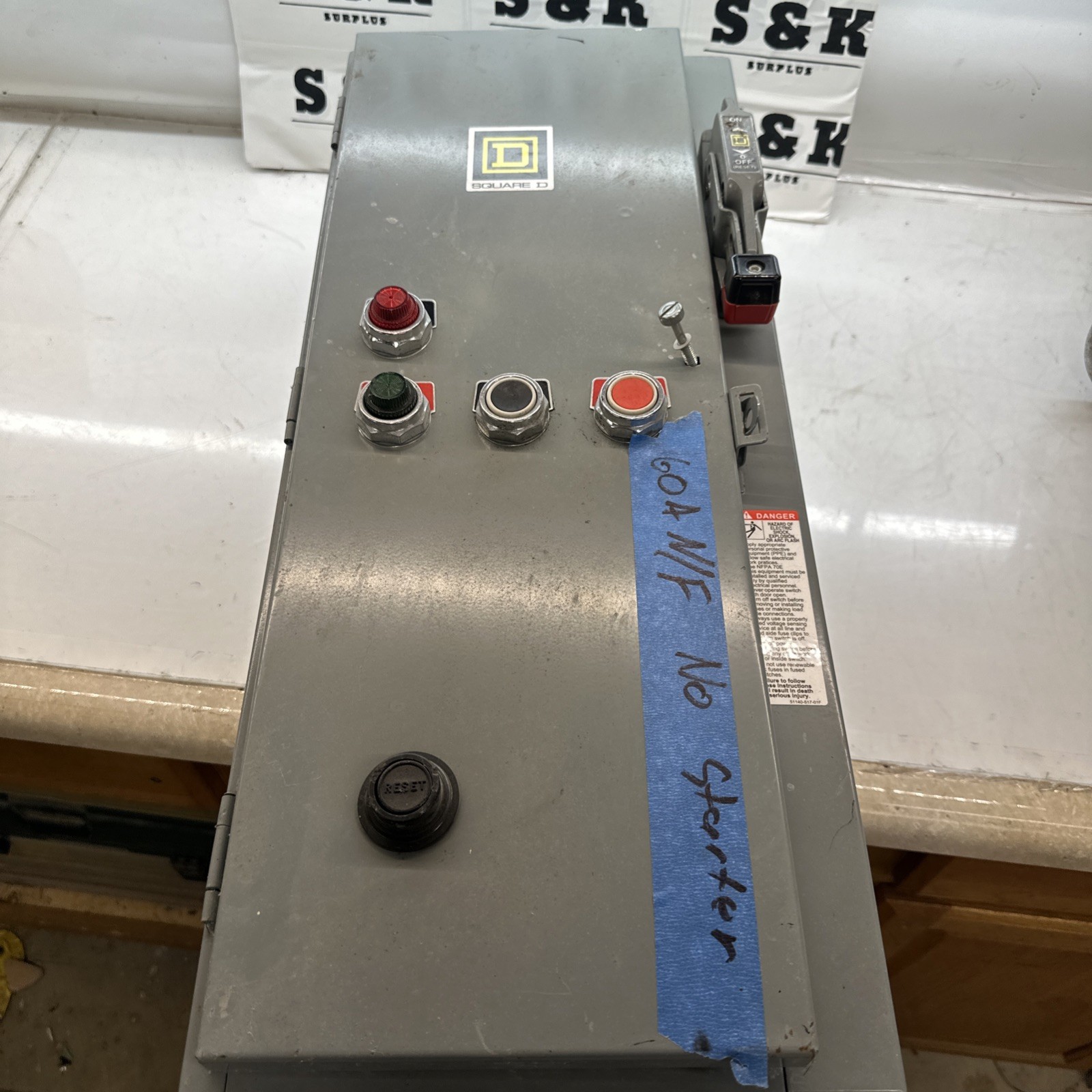 Square D 30072-453-10 Motor Controller 60 Amp Missing Starter