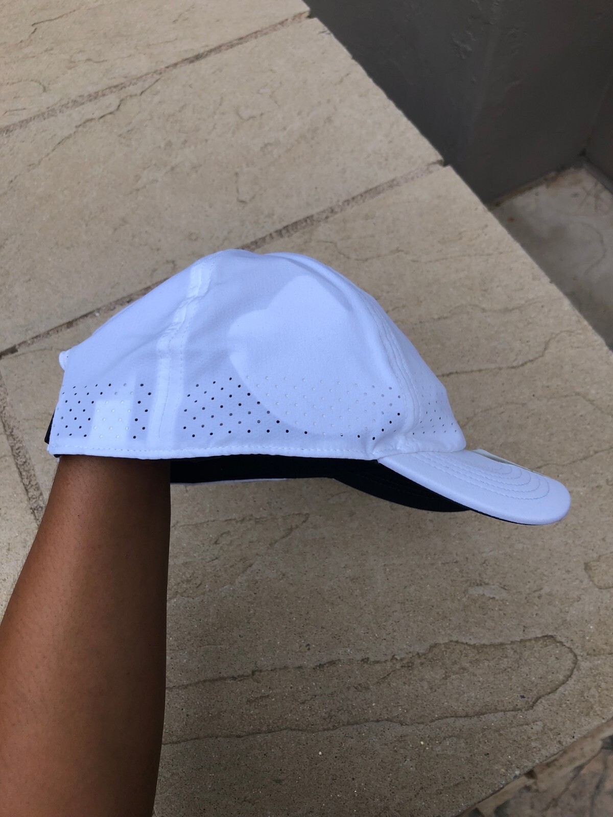 Nike Court Aerobill Tennis Club Hat Cap White Strapback FD6638-100 Adult L/XL